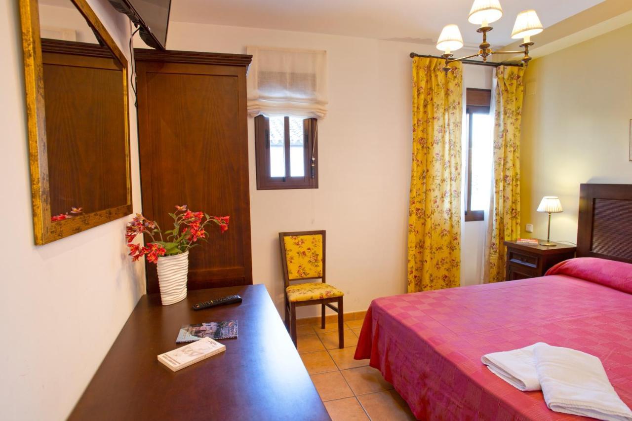 Hostal Rural Zahara Zahara De La Sierra Ngoại thất bức ảnh