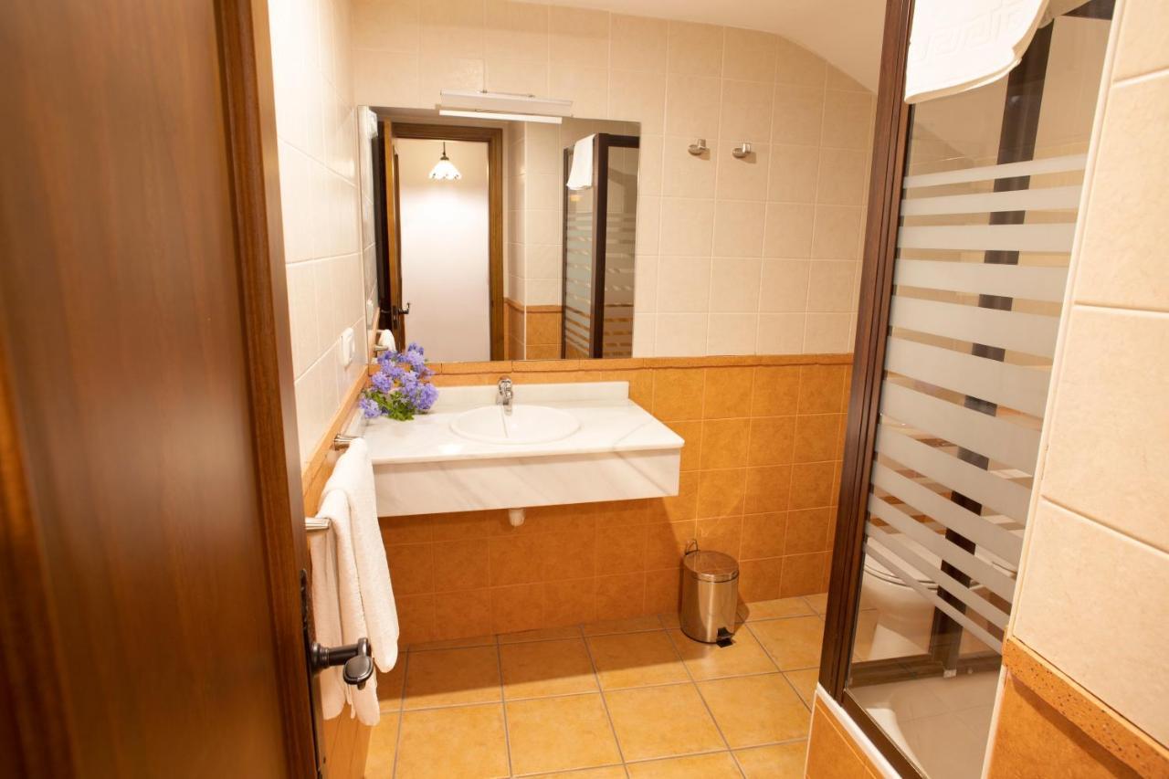 Hostal Rural Zahara Zahara De La Sierra Ngoại thất bức ảnh